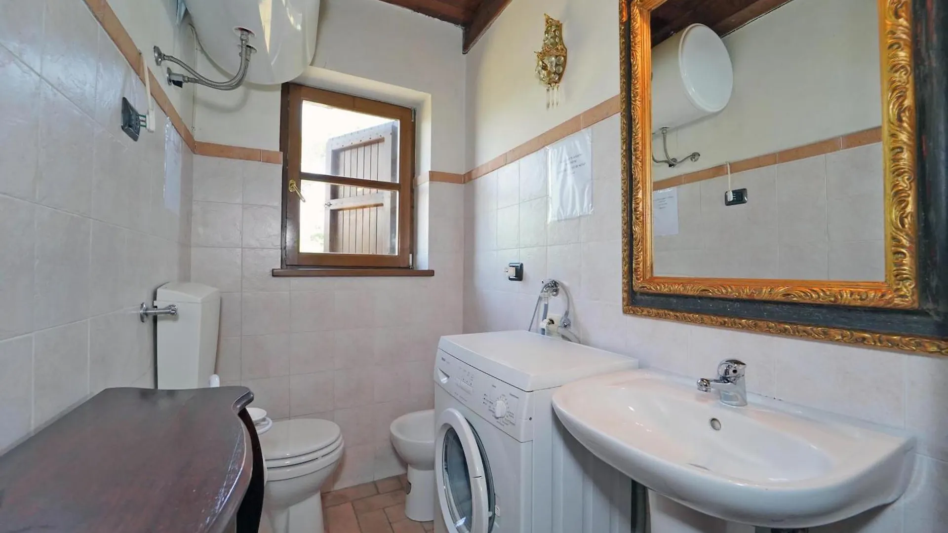 Villa Le Due Lune 6 Pax By Villasretreats Filattiera