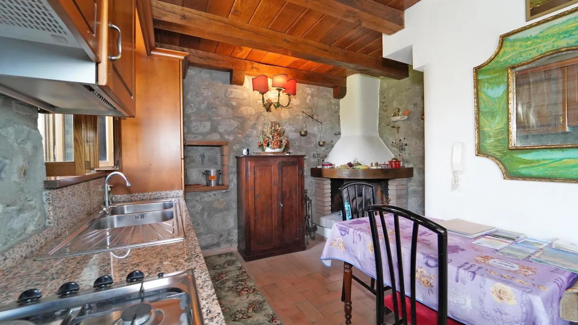 Villa Le Due Lune 6 Pax By Villasretreats Filattiera