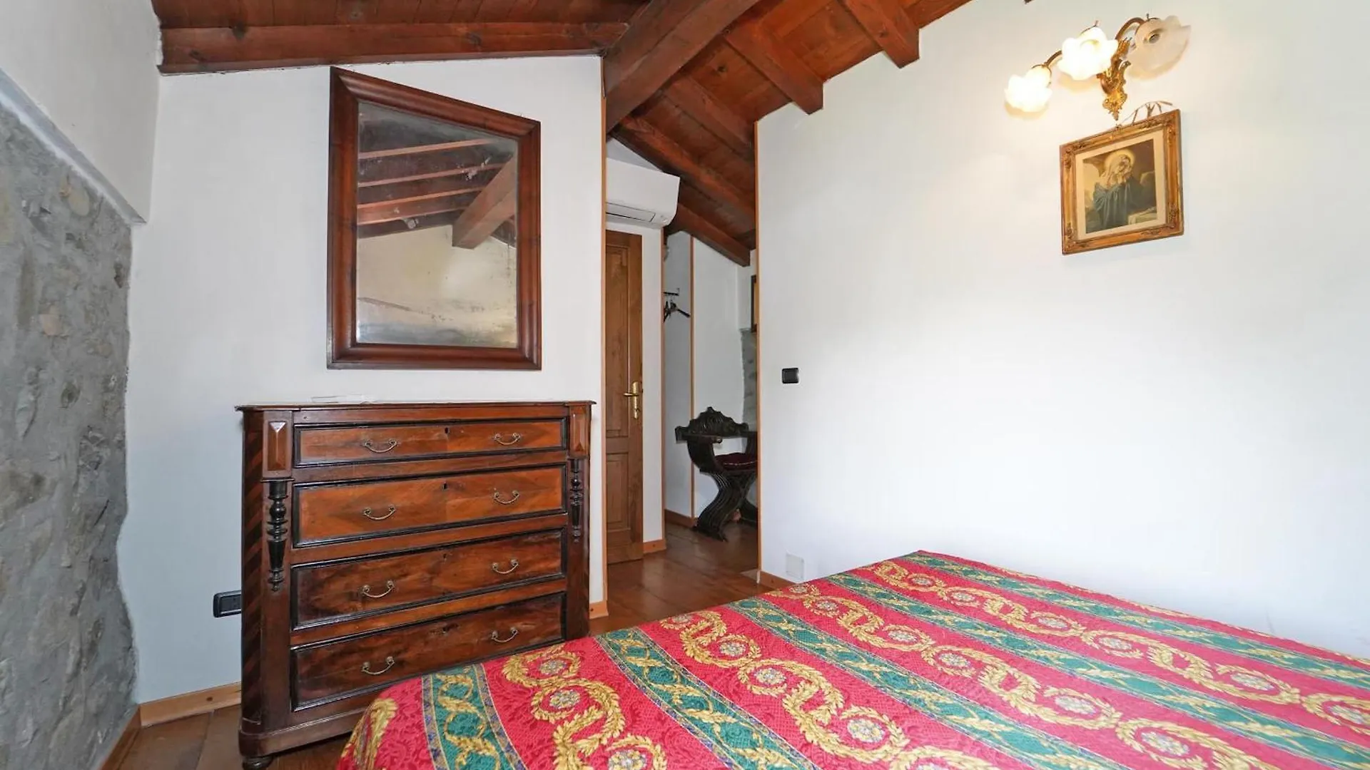 Villa Le Due Lune 6 Pax By Villasretreats Filattiera Italy