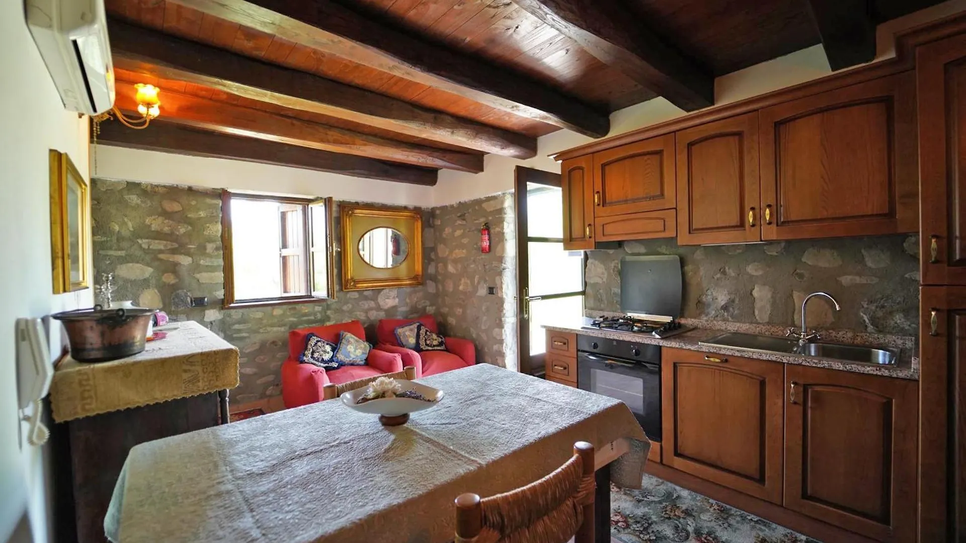 Villa Le Due Lune 6 Pax By Villasretreats Filattiera 0*,