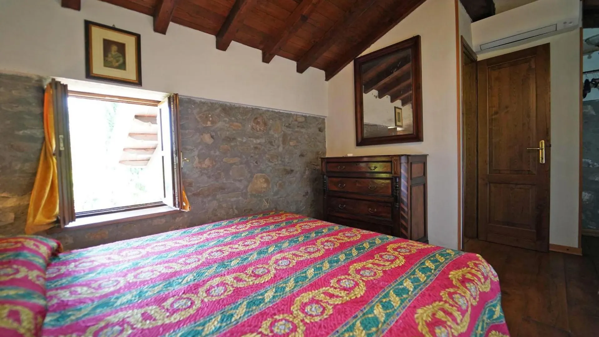 Villa Le Due Lune 6 Pax By Villasretreats Filattiera 0*,  Italy