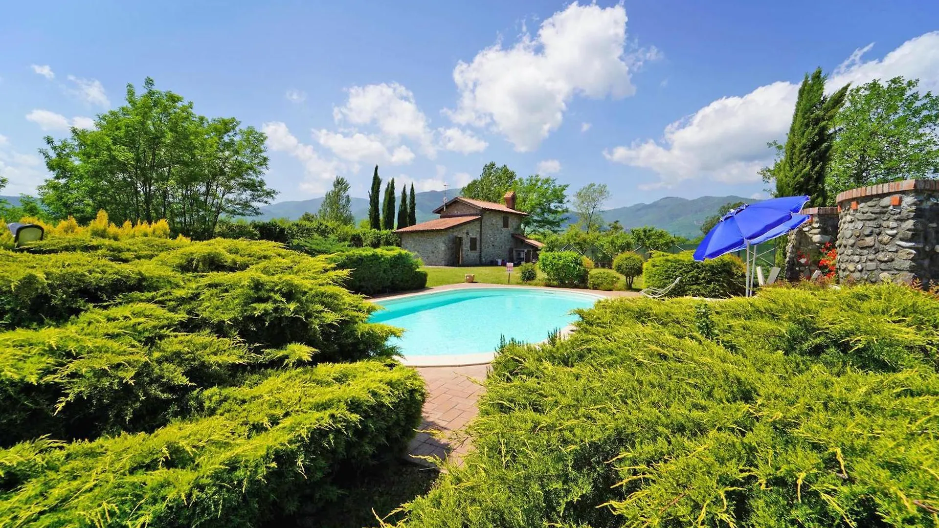 Villa Le Due Lune 6 Pax By Villasretreats Filattiera Italy